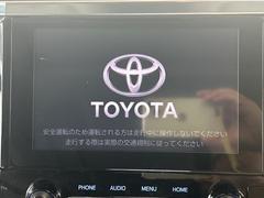 �ڽ����ʥӡۿ͵��ν����ʥӤ������������ǥ�����ǽ�⽼�¤��Ƥ��ꡢ�£�������������³����Ф������Υ��ޥۤ�ͣУ��ץ쥤�䡼�β��ڤ������ǽ�������α�ž������˳ڤ����ʤ�ޤ����� 3