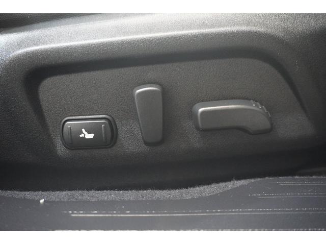 レガシィアウトバック Ｌｉｍｉｔｅｄ　ＥｙｅＳｉｇｈｔ搭載車　新品タイヤ交換付　ＤＩＡＴＯＮＥサウンド８インチ　バックカメラ　ＥＴＣ２．０　ドラレコ　リヤビークルディテクション　リヤコーナーセンサー　フロントカメラ　サイドカメラ　アダプティブドライビングビーム　パワーシート（17枚目）
