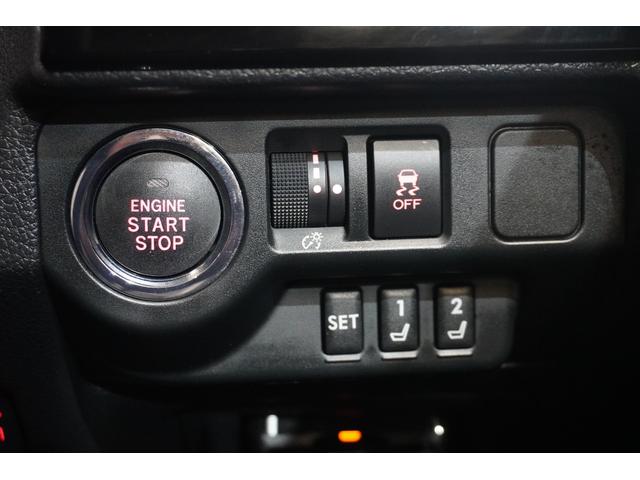 レヴォーグ 1.6STISport EyeSight BlackSele カロッツェリア8インチフルセグナビ リヤモニター ドラレコ ETC2.0 フロント・S・リヤカメラ リヤビークルディテクション スマートリヤビューミラー シートポジションメモリー リヤコーナーセンサー(12枚目)