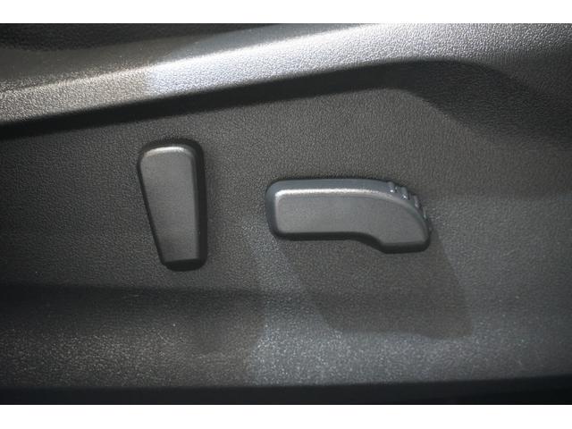 フォレスター Premium パナソニック8インチフルセグナビ ドラレコ フロント・サイド・リヤカメラ ETC2.0 リヤビークルディテクション リヤコーナーセンサー スマートリヤビューミラー X-MODE アダプティブドライビングビーム パワーリヤゲート SI-DRIVE(17枚目)