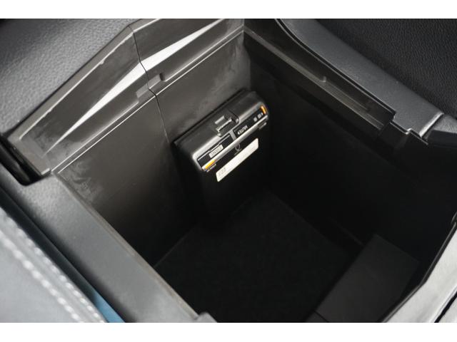 フォレスター Premium パナソニック8インチフルセグナビ ドラレコ フロント・サイド・リヤカメラ ETC2.0 リヤビークルディテクション リヤコーナーセンサー スマートリヤビューミラー X-MODE アダプティブドライビングビーム パワーリヤゲート SI-DRIVE(39枚目)