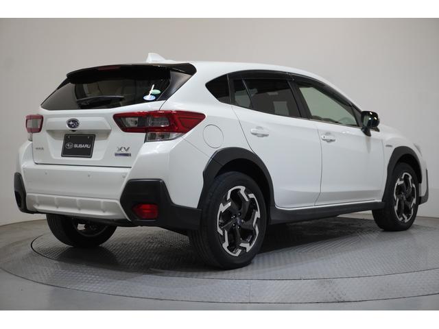 XV 2.0e-S アイサイト 新品タイヤ4本交換付 ドラレコ パナソニック8インチフルセグナビ フロント・サイド・リヤカメラ ETC2.0 リヤビークルディテクション シートポジションメモリー リヤコーナーセンサー アダプティブドライビングビーム X-MODE(2枚目)