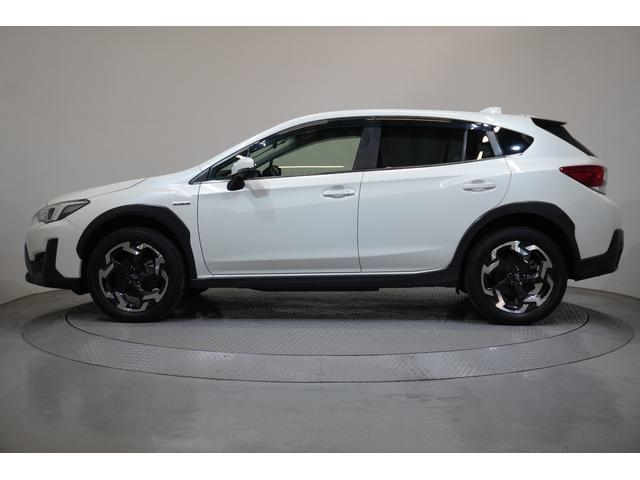 XV 2.0e-S アイサイト 新品タイヤ4本交換付 ドラレコ パナソニック8インチフルセグナビ フロント・サイド・リヤカメラ ETC2.0 リヤビークルディテクション シートポジションメモリー リヤコーナーセンサー アダプティブドライビングビーム X-MODE(3枚目)