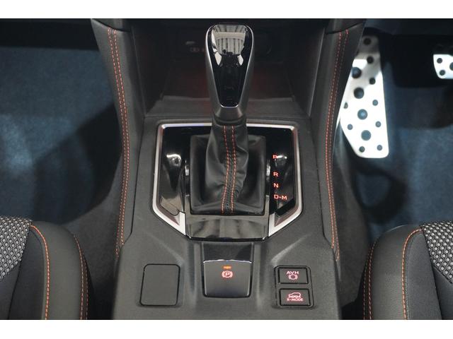 XV 2.0e-S アイサイト 新品タイヤ4本交換付 ドラレコ パナソニック8インチフルセグナビ フロント・サイド・リヤカメラ ETC2.0 リヤビークルディテクション シートポジションメモリー リヤコーナーセンサー アダプティブドライビングビーム X-MODE(11枚目)