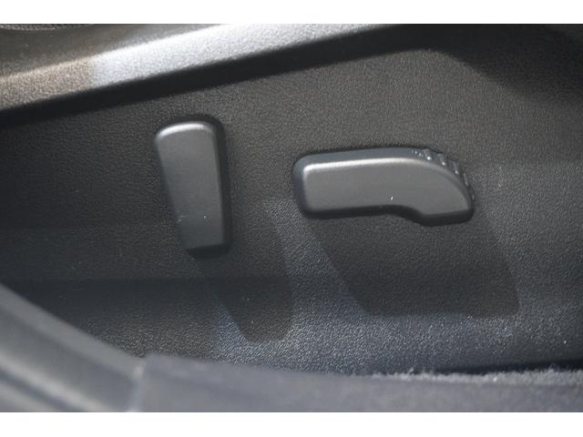 XV 2.0e-S アイサイト 新品タイヤ4本交換付 ドラレコ パナソニック8インチフルセグナビ フロント・サイド・リヤカメラ ETC2.0 リヤビークルディテクション シートポジションメモリー リヤコーナーセンサー アダプティブドライビングビーム X-MODE(17枚目)