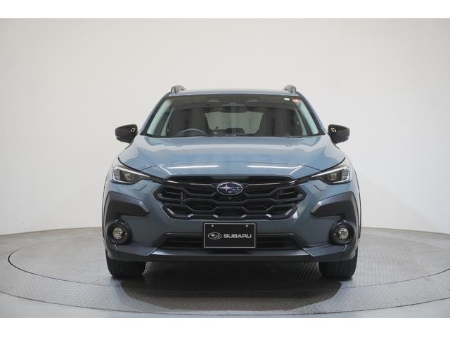 クロストレック ツーリング　元当社社用車　１１．６インチディスプレイナビ　３Ｄデジタルマルチビューモニター　リヤビークルディテクション　リヤコーナーセンサー　アダプティブドライビングビーム　シートポジションメモリー　シートヒーター　Ｘ－ＭＯＤＥ　ステリング連動ヘッドランプ（4枚目）