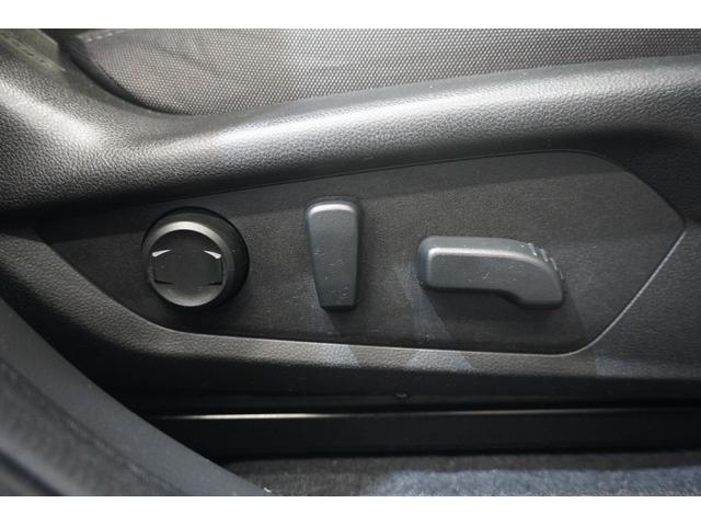 クロストレック ツーリング　元当社社用車　１１．６インチディスプレイナビ　３Ｄデジタルマルチビューモニター　リヤビークルディテクション　リヤコーナーセンサー　アダプティブドライビングビーム　シートポジションメモリー　シートヒーター　Ｘ－ＭＯＤＥ　ステリング連動ヘッドランプ（17枚目）