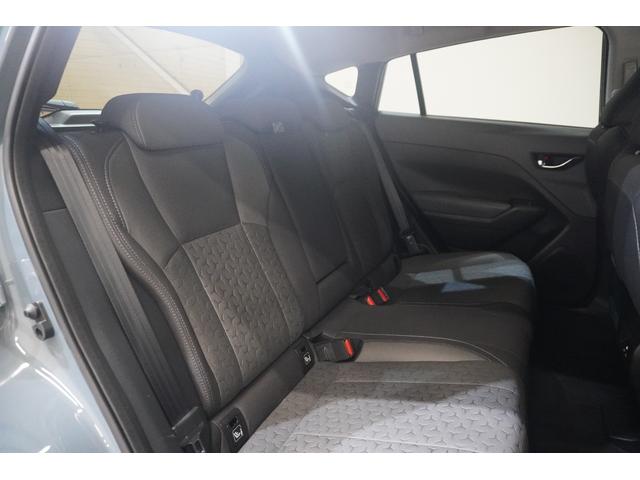 クロストレック ツーリング　元当社社用車　１１．６インチディスプレイナビ　３Ｄデジタルマルチビューモニター　リヤビークルディテクション　リヤコーナーセンサー　アダプティブドライビングビーム　シートポジションメモリー　シートヒーター　Ｘ－ＭＯＤＥ　ステリング連動ヘッドランプ（18枚目）