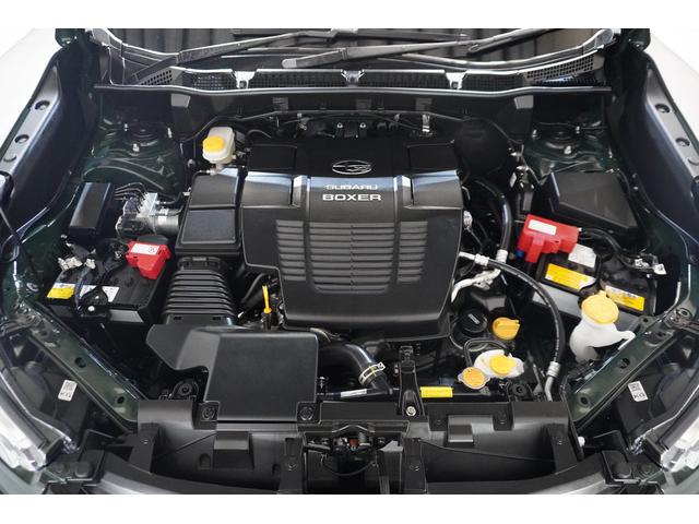 左右対称に向き合ったピストンが水平方向に往復することで互いのチカラを打ち消し合う特性を持つ水平対向エンジン！振動が少なくエンジンフィールは滑らか！他では得られない気持ちの良いドライビングを楽しめます！