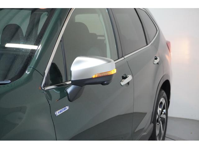 助手席側前方の死角を減らすサイドビューモニター用カメラ！助手席側ドアミラーに装着されたカメラの映像をマルチファンクションディスプレイに表示！死角を低減し、安全運転をアシストします！