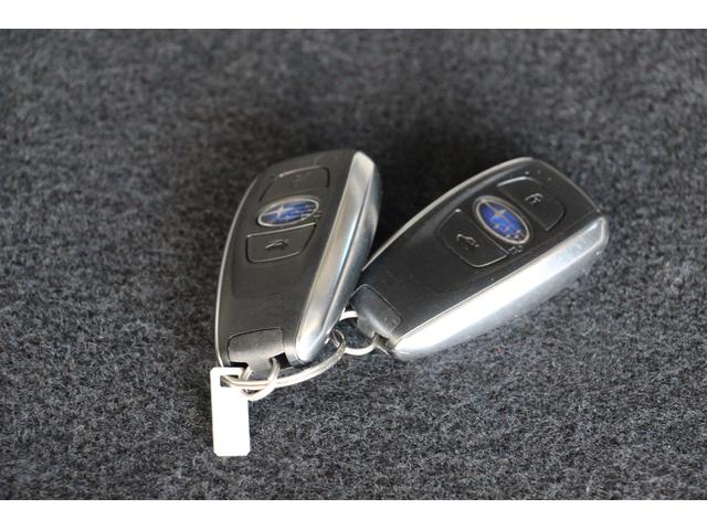 �A�N�Z�X�L�[���g�т��ĉ^�]�Ȃ�����Ȃ̃h�A�n���h�������ɐG��邾���ŉ����A�h�A�n���h���̃Z���T�[�ɐG��邾���Ŏ{���ł��܂��B