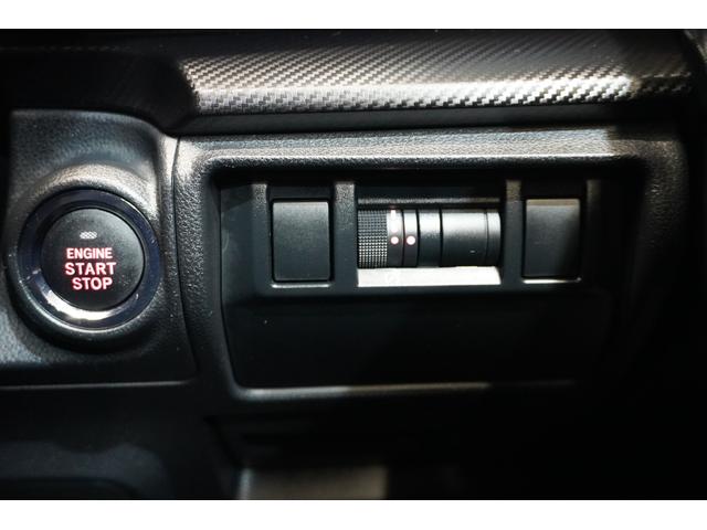 クロストレック ツーリング　元当社デモカー　１１．６インチディスプレイナビ　３Ｄデジタルマルチビューモニター　リヤビークルディテクション　リヤコーナーセンサー　ステアリング連動ＬＥＤヘッドランプ　シートポジションメモリー　シートヒーター　ドライバーモニタリングシステム（12枚目）