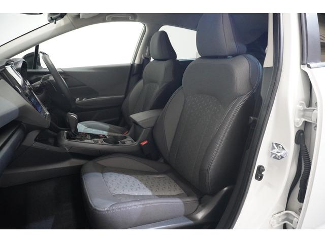 クロストレック ツーリング　元当社デモカー　１１．６インチディスプレイナビ　３Ｄデジタルマルチビューモニター　リヤビークルディテクション　リヤコーナーセンサー　ステアリング連動ＬＥＤヘッドランプ　シートポジションメモリー　シートヒーター　ドライバーモニタリングシステム（18枚目）