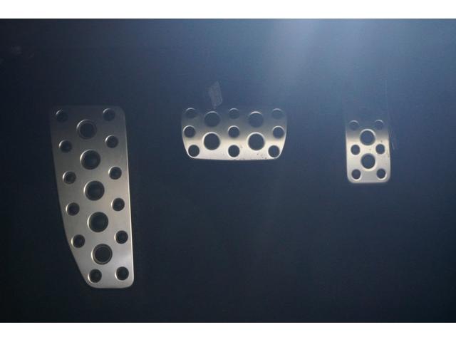 �X�|�[�e�B�[�ȃA���~�p�b�h�t�X�|�[�c�y�_���I