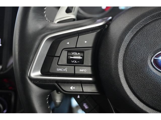 �ꕔ�̃I�[�f�B�I���쓙�̓X�e�A�����O�X�C�b�`������\�ł��I�X�e�A�����O�����𗣂����ƂȂ����S�ɑ���ł��܂��I