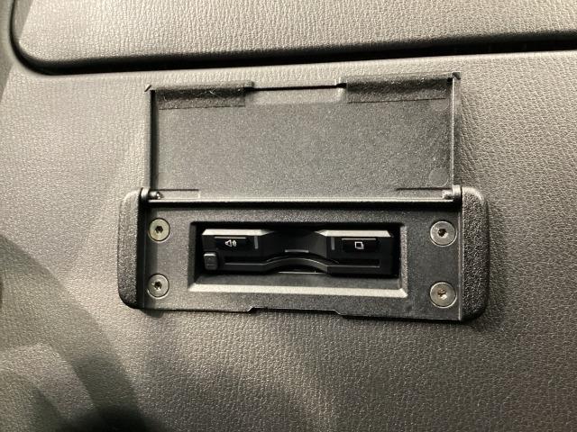 ロードスター Ｓ　スペシャルパッケージ　マツダコネクト　ＢＯＳＥ　ナビＳＤ　ＥＴＣ２．０　バックカメラ　ＡｐｐｌｅＣａｒＰｌａｙ／Ａｎｄｒｏｉｄ　Ａｕｔｏ　Ｂｌｕｅｔｏｏｔｈ　Ｗエアバック　ブルートゥース　アドバンスドキー　１オーナー（24枚目）