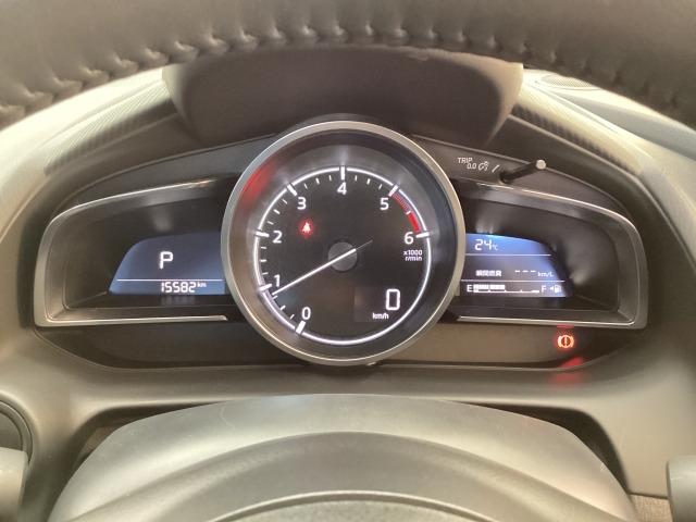 ＭＡＺＤＡ２ ＸＤ　ホワイト　コンフォート　４ＷＤ　マツダコネクト　ナビＳＤ　ＥＴＣ　３６０°ビューモニター　ＡｐｐｌｅＣａｒＰｌａｙ／Ａｎｄｒｏｉｄ　Ａｕｔｏ　Ｂｌｕｅｔｏｏｔｈ　レーダークルーズ　（3枚目）