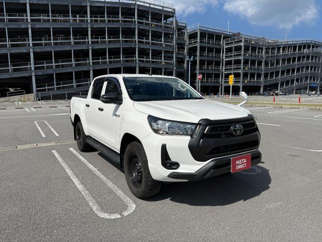 ハイラックス Ｘ　ＥＴＣ／過給器設定モデル／バックカメラ／Ｂｌｕｅｔｏｏｔｈ／ＣＤ／ＤＶＤ　４Ｘ４　ＵＳＢ　ＥＳＣ　助手席エアバッグ　カーテンエアバッグ　キーレス　エアコン　ＡＢＳ　ナビＴＶ　ＥＴＣ車載器　ＤＶＤ（7枚目）