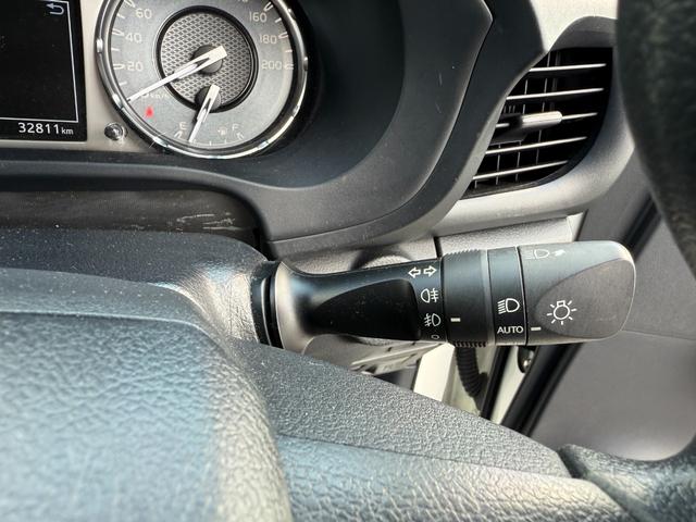 ハイラックス Ｘ　ＥＴＣ／過給器設定モデル／バックカメラ／Ｂｌｕｅｔｏｏｔｈ／ＣＤ／ＤＶＤ　４Ｘ４　ＵＳＢ　ＥＳＣ　助手席エアバッグ　カーテンエアバッグ　キーレス　エアコン　ＡＢＳ　ナビＴＶ　ＥＴＣ車載器　ＤＶＤ（25枚目）