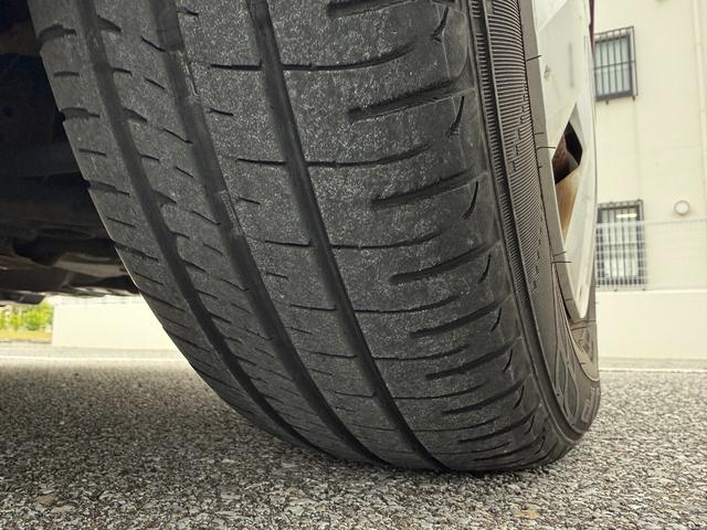 ヴィッツ ジュエラ（16枚目）