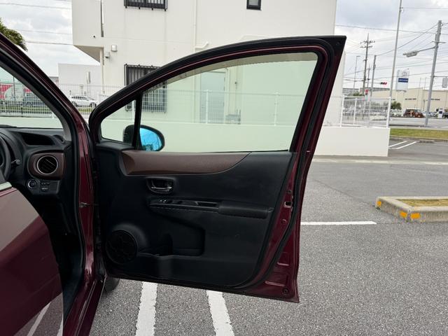 ヴィッツ ジュエラ（21枚目）