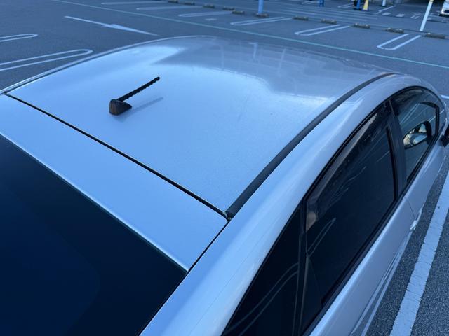 査定員が車両をしっかりチェック