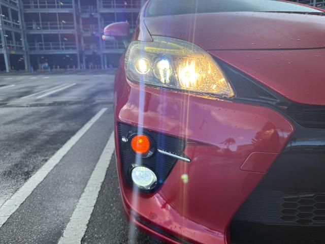 査定員が車両をしっかりチェック