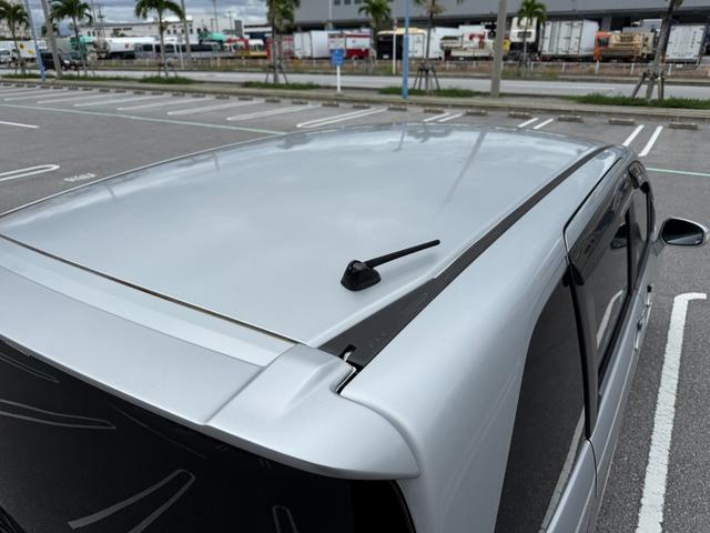 査定員が車両をしっかりチェック