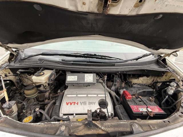 今までの中古車売買は市場に出回る中で、いくつもの業者や輸送費がかかっていて、購入時に大きなコストが上乗せされていました。ＭＯＴＡ　ＤＩＲＥＣＴはそんな中間コストを大幅に削減。だから安く販売！