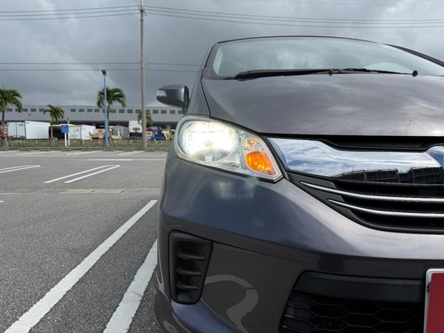 フリード Ｇ　プレミアムエディション　地デジＴＶ　盗難防止　ワンオーナー車　Ｄレコ　ＶＳＡ　電動格納ドアミラー　Ｂカメラ　ウォークスルー　オートクルーズ　キーレスキー　禁煙　パワステ　ＡＡＣ　ＥＴＣ車載器　パワーウィンド　ＡＢＳ　ＢＴ接続（17枚目）