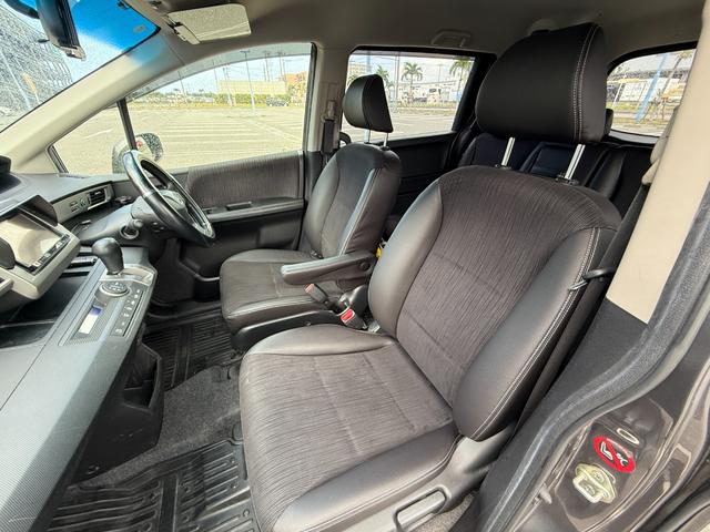 フリード Ｇ　プレミアムエディション　地デジＴＶ　盗難防止　ワンオーナー車　Ｄレコ　ＶＳＡ　電動格納ドアミラー　Ｂカメラ　ウォークスルー　オートクルーズ　キーレスキー　禁煙　パワステ　ＡＡＣ　ＥＴＣ車載器　パワーウィンド　ＡＢＳ　ＢＴ接続（30枚目）