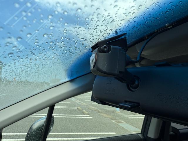 フリード Ｇ　プレミアムエディション　地デジＴＶ　盗難防止　ワンオーナー車　Ｄレコ　ＶＳＡ　電動格納ドアミラー　Ｂカメラ　ウォークスルー　オートクルーズ　キーレスキー　禁煙　パワステ　ＡＡＣ　ＥＴＣ車載器　パワーウィンド　ＡＢＳ　ＢＴ接続（31枚目）