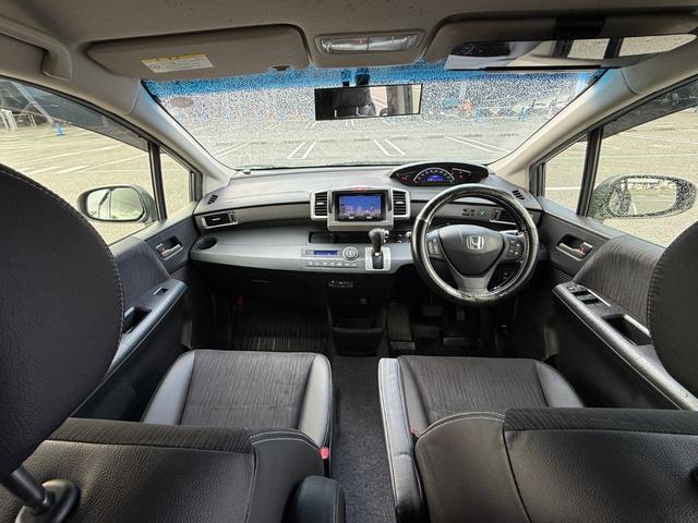 フリード Ｇ　プレミアムエディション　地デジＴＶ　盗難防止　ワンオーナー車　Ｄレコ　ＶＳＡ　電動格納ドアミラー　Ｂカメラ　ウォークスルー　オートクルーズ　キーレスキー　禁煙　パワステ　ＡＡＣ　ＥＴＣ車載器　パワーウィンド　ＡＢＳ　ＢＴ接続（38枚目）