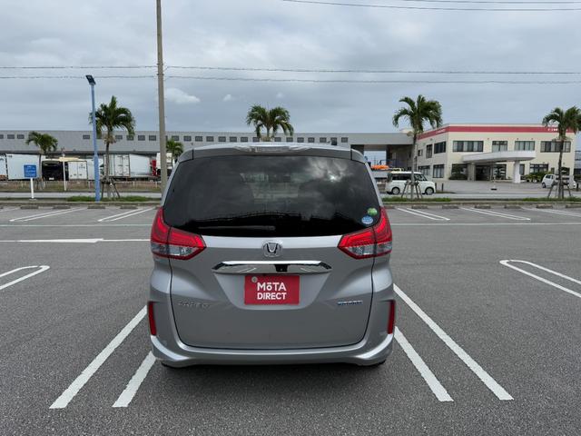 今までの中古車売買は市場に出回る中で、いくつもの業者や輸送費がかかっていて、購入時に大きなコストが上乗せされていました。ＭＯＴＡ　ＤＩＲＥＣＴはそんな中間コストを大幅に削減。だから安く販売！