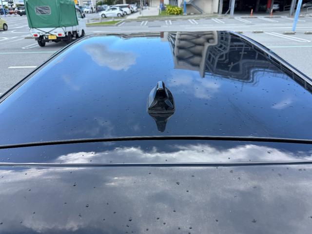 査定員が車両をしっかりチェック