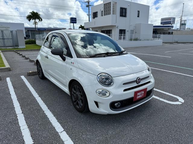 査定員が車両をしっかりチェック