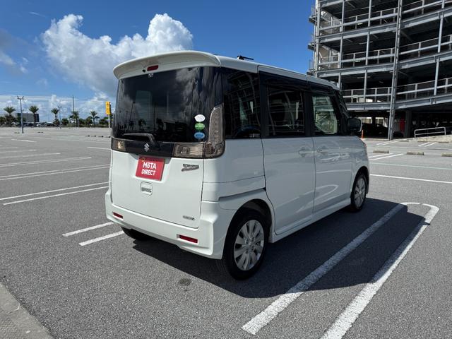 査定員が車両をしっかりチェック