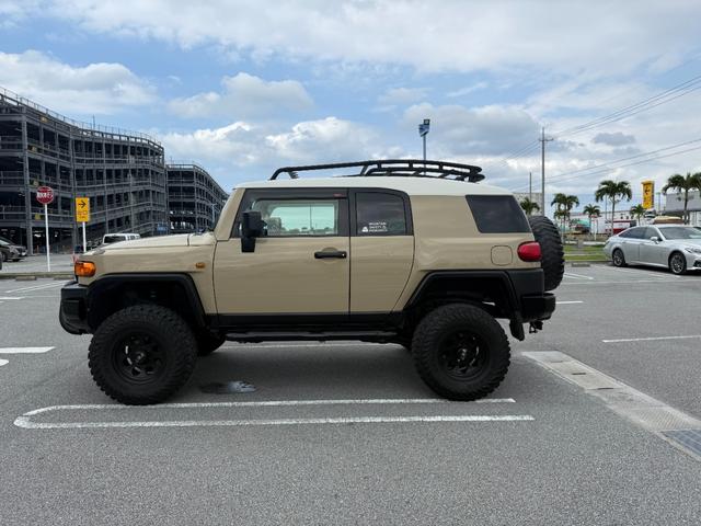 沖縄のクルマが高く売れて、安く買える！新しいクルマの売買