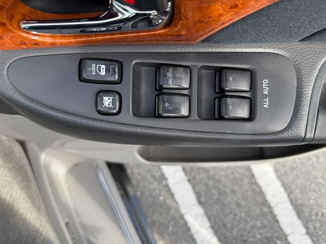 アルファードＶ ＡＳ　プラチナセレクションＩＩ　キャンピング仕様　バックモニター　地デジＴＶ　電格ミラー　スマートキー　パワーゲート　両側パワースライドドア　ＤＶＤ　キーレス　ＥＴＣ　オートライト　Ｗエアバック　Ｂｌｕｅｔｏｏｔｈ　盗難防止システム（22枚目）