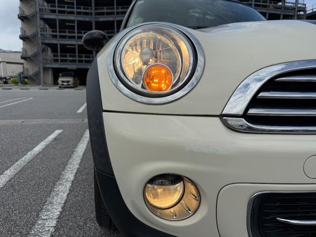 査定員が車両をしっかりチェック