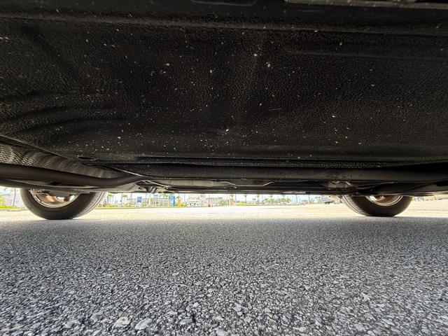 今までの中古車売買は市場に出回る中で、いくつもの業者や輸送費がかかっていて、購入時に大きなコストが上乗せされていました。ＭＯＴＡ　ＤＩＲＥＣＴはそんな中間コストを大幅に削減。だから安く販売！