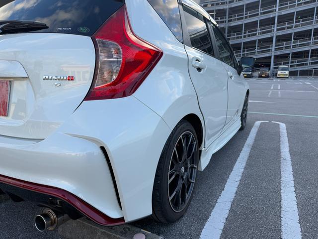 ノート ニスモ S Bluetooth/CD/ミュージックプレイヤー接続可 パワーステアリング ミュージックプレイヤー接続可 電動格納ドアミラー 助手席エアバック 運転席エアバック インテリジェントキー キーレス ABS(12枚目)