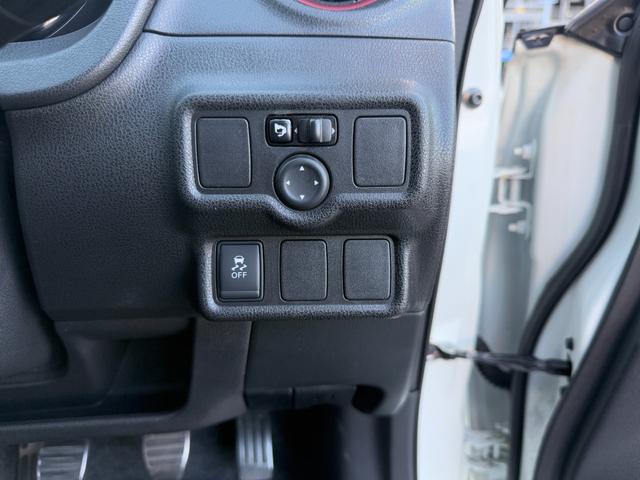 ノート ニスモ S Bluetooth/CD/ミュージックプレイヤー接続可 パワーステアリング ミュージックプレイヤー接続可 電動格納ドアミラー 助手席エアバック 運転席エアバック インテリジェントキー キーレス ABS(25枚目)