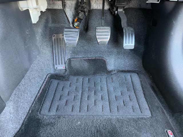 ノート ニスモ S Bluetooth/CD/ミュージックプレイヤー接続可 パワーステアリング ミュージックプレイヤー接続可 電動格納ドアミラー 助手席エアバック 運転席エアバック インテリジェントキー キーレス ABS(26枚目)