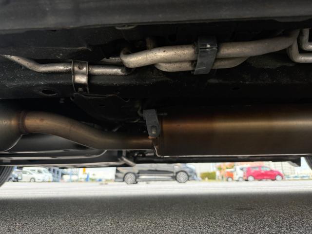 今までの中古車売買は市場に出回る中で、いくつもの業者や輸送費がかかっていて、購入時に大きなコストが上乗せされていました。ＭＯＴＡ　ＤＩＲＥＣＴはそんな中間コストを大幅に削減。だから安く販売！