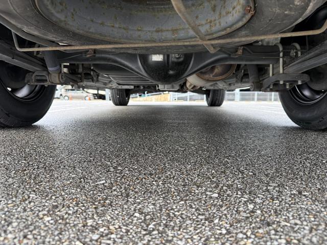 今までの中古車売買は市場に出回る中で、いくつもの業者や輸送費がかかっていて、購入時に大きなコストが上乗せされていました。ＭＯＴＡ　ＤＩＲＥＣＴはそんな中間コストを大幅に削減。だから安く販売！