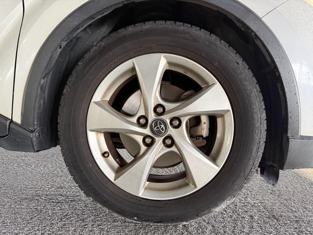 今までの中古車売買は市場に出回る中で、いくつもの業者や輸送費がかかっていて、購入時に大きなコストが上乗せされていました。ＭＯＴＡ　ＤＩＲＥＣＴはそんな中間コストを大幅に削減。だから安く販売！