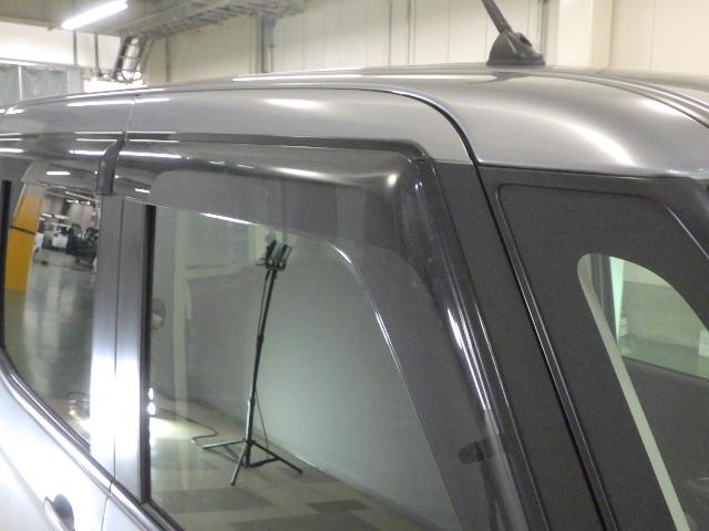 デイズルークス ハイウェイスターターボ 禁煙・純正ナビ・アラウンドビューモニター・ETC・インテリキー・両側電動スライドドア・リアシーリングファン・エマージェンシーブレーキ・踏み間違い防止アシスト・HID・アルミ・1オーナー ベンチシー(22枚目)