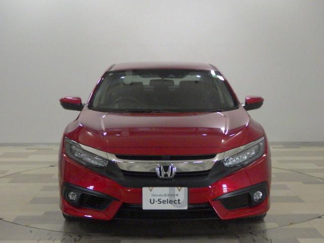 シビック セダン ホンダセンシング・純正ナビ・ETC・レザーインテリア・17インチアルミ・スマートキー・シートヒーター・パドルシフト・LED・オートハイビーム・1オーナー サイドエアバッグ ワンオーナー車 USB(7枚目)