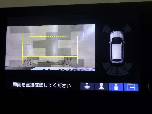 【リアカメラ】リアガラスよりも下にある物も映るのでバックや車庫入れなどで大助かり！（カメラの死角がございますのでカメラ画像だけをご利用なさらず目視確認と併せてご使用ください。）